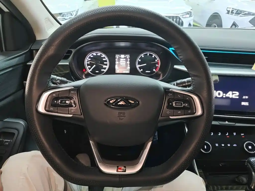 Chery Arrizo 5 — миниатюра 11