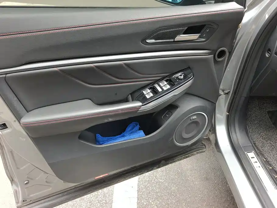 Wey Wey VV5 — миниатюра 7