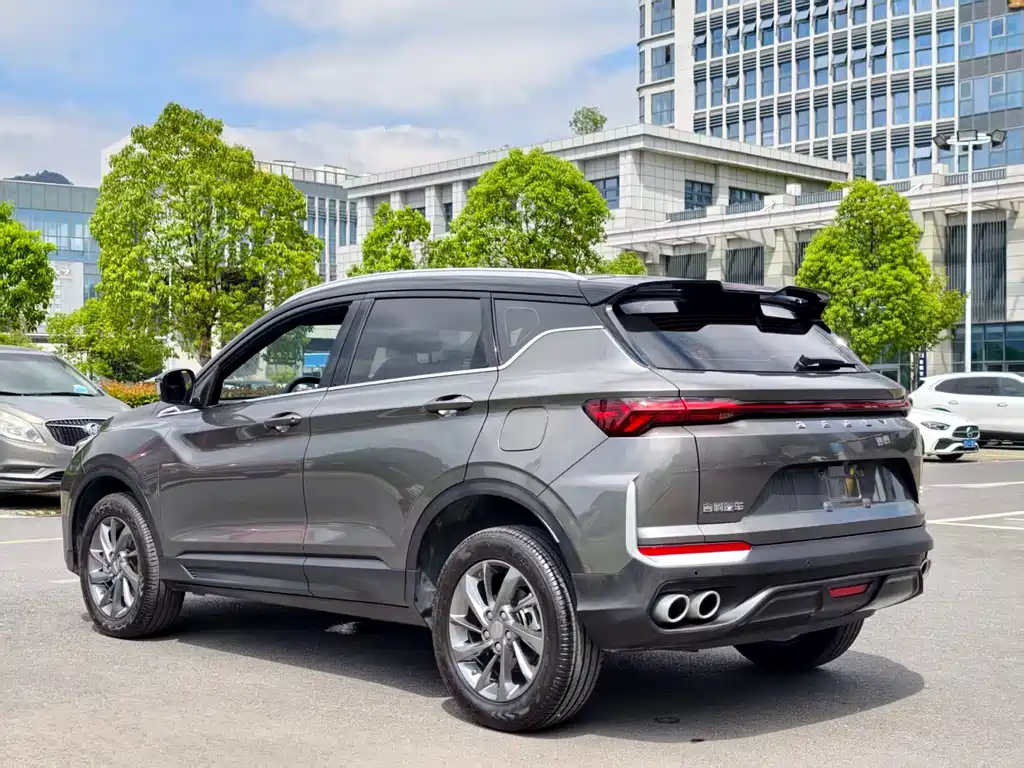 Geely Binyue — миниатюра 6