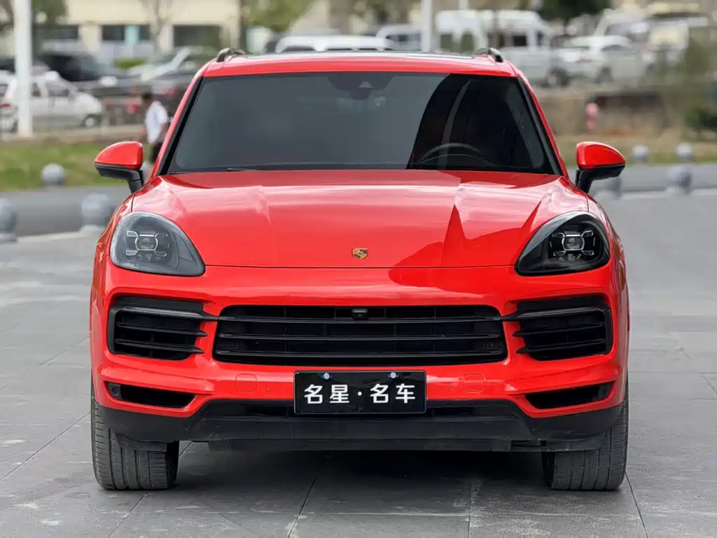 PORSCHE CAYENNE