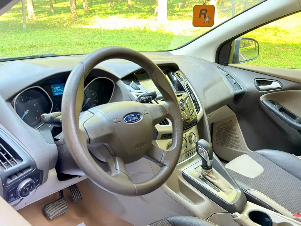 Ford Focus — миниатюра 7