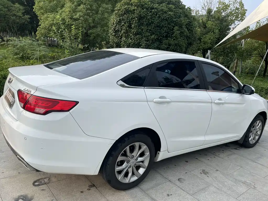 Geely Emgrand GL — миниатюра 9