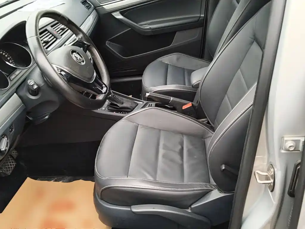 Volkswagen Lavida — миниатюра 15