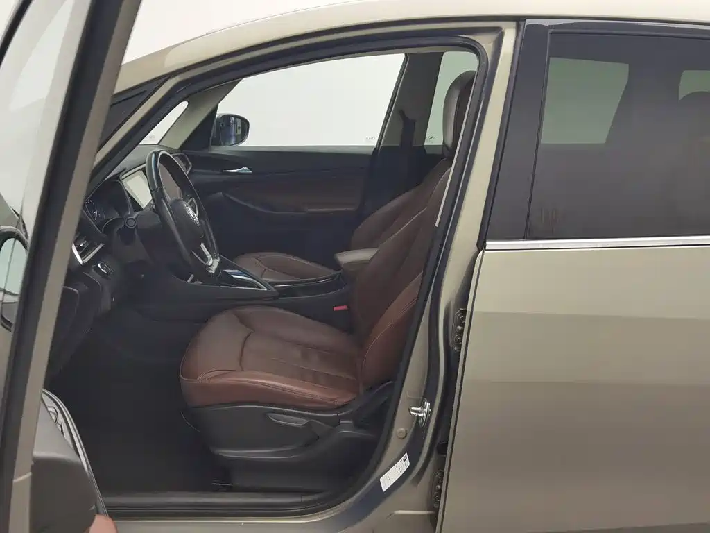 Buick GL6 — миниатюра 10