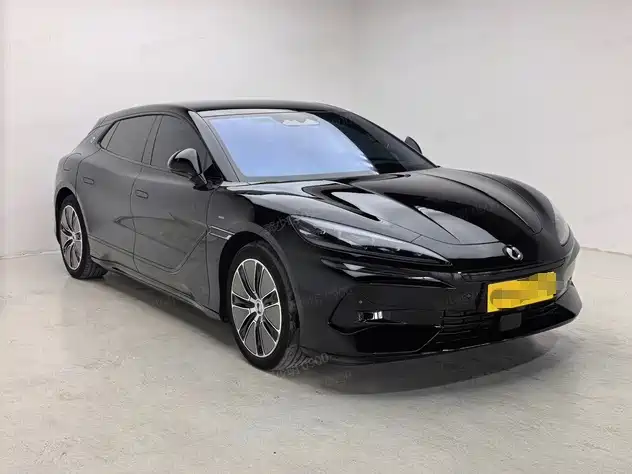 Denza Denza Z9GT — миниатюра 3