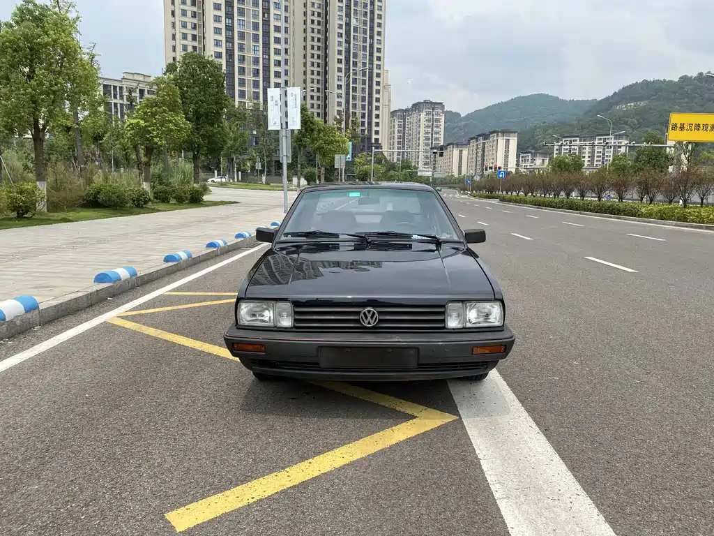 Volkswagen Santana Classic — миниатюра 3