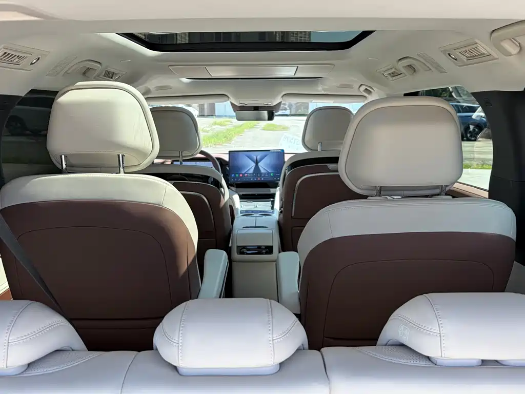 BYD Xia — миниатюра 9