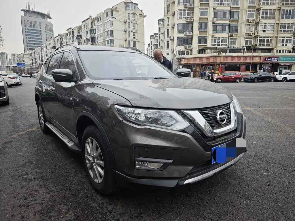 NISSAN QIJUN