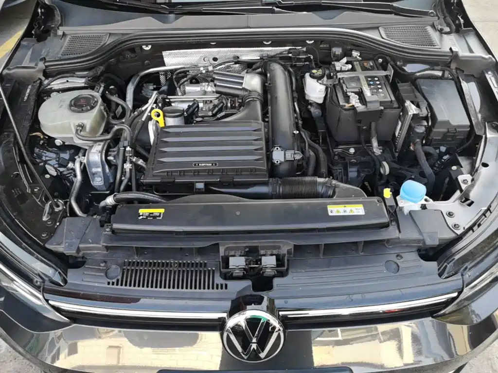 Volkswagen Golf — миниатюра 20