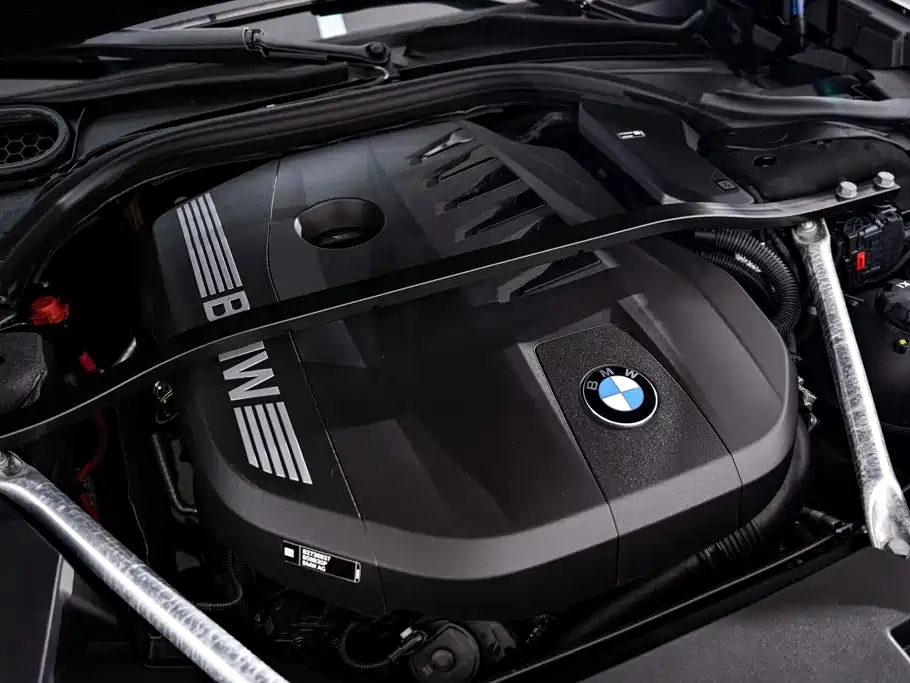 BMW 7 Series — миниатюра 13