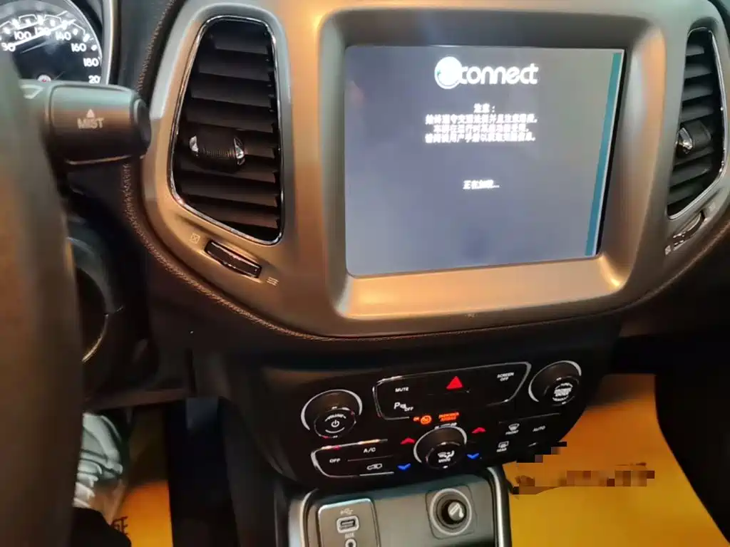 Jeep Compass — миниатюра 13