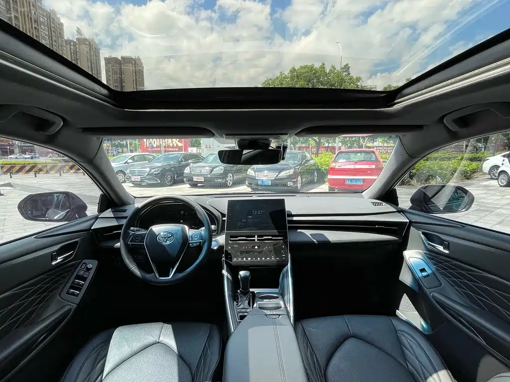 Toyota Avalon — миниатюра 17