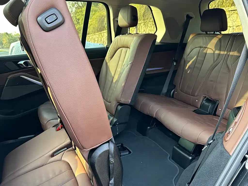 BMW X7 2022 xDrive40i Lead Luxury