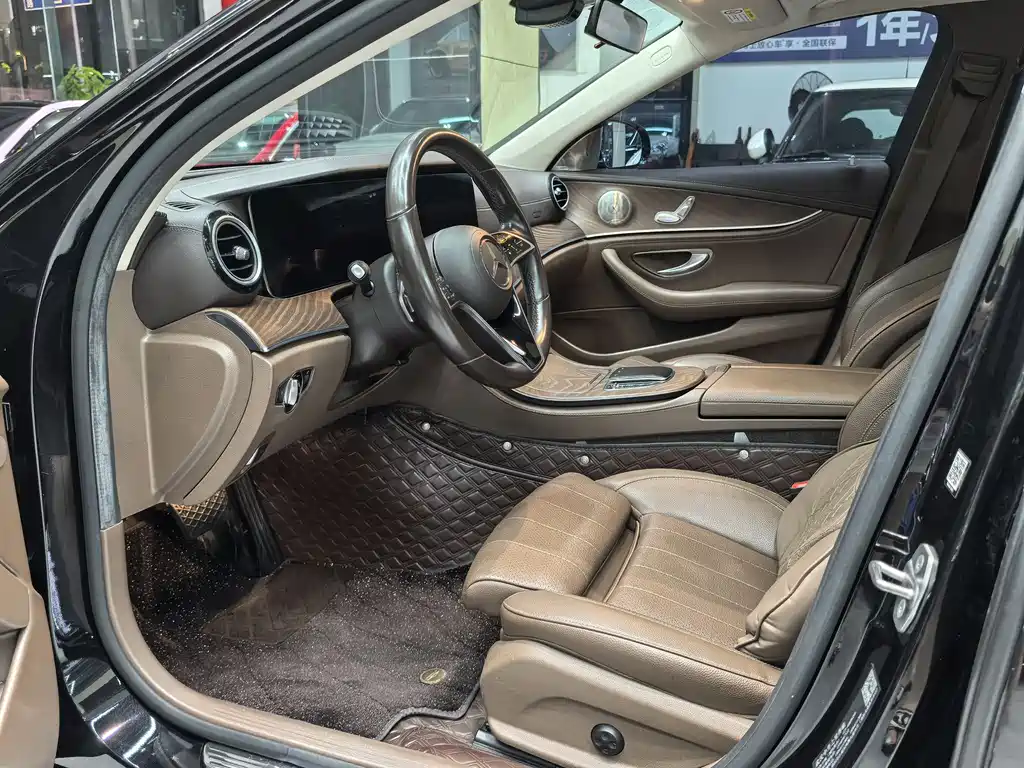 Mercedes-Benz E-Class E 2022 E 260 L