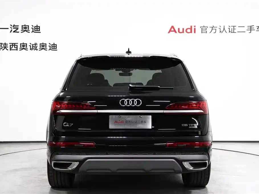 Audi Q7 — миниатюра 5