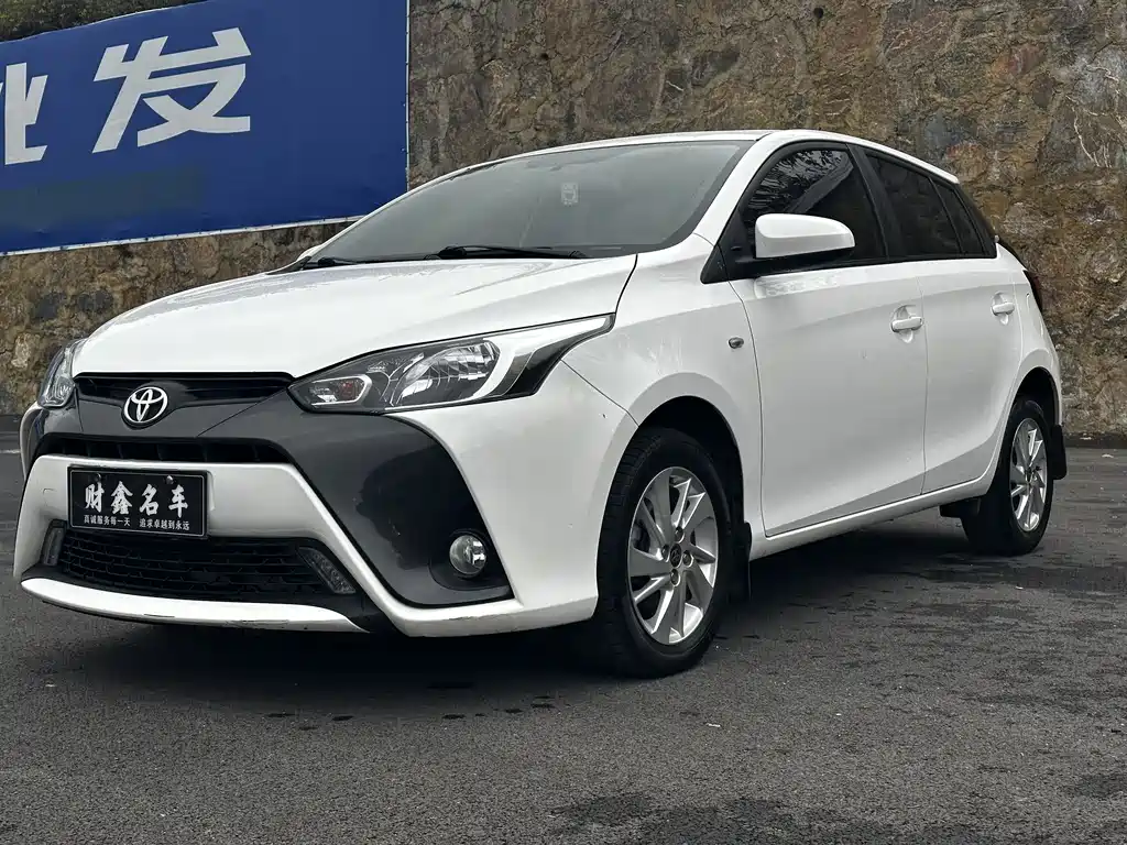 TOYOTA YARIS L ZHIXUAN