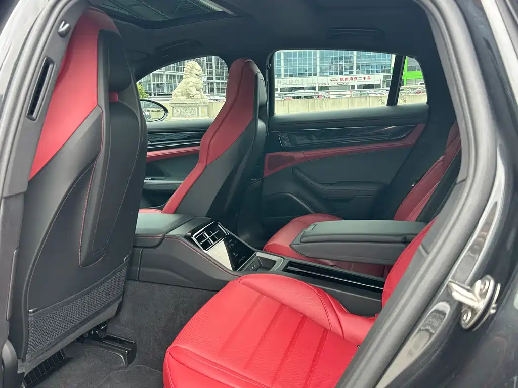 Porsche Panamera — миниатюра 10
