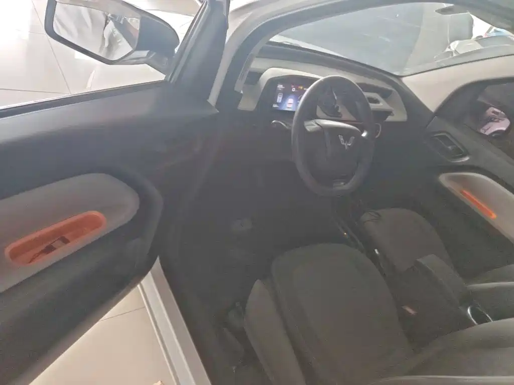 Wuling MINIEV — миниатюра 16