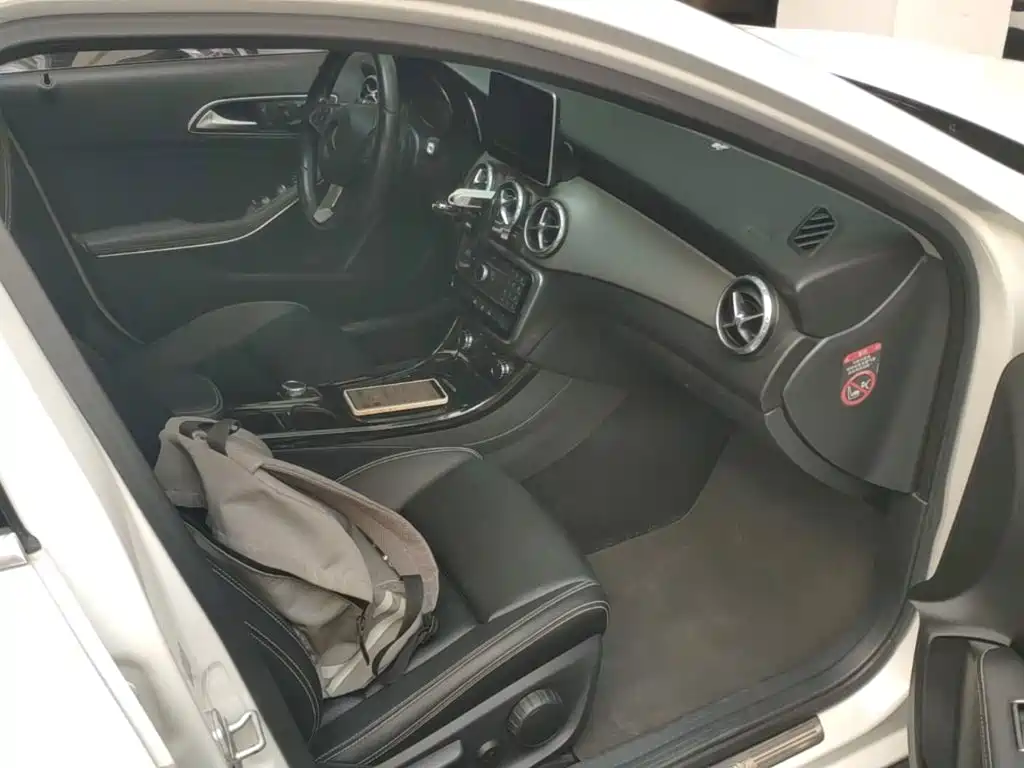 Mercedes-Benz GLA — миниатюра 25