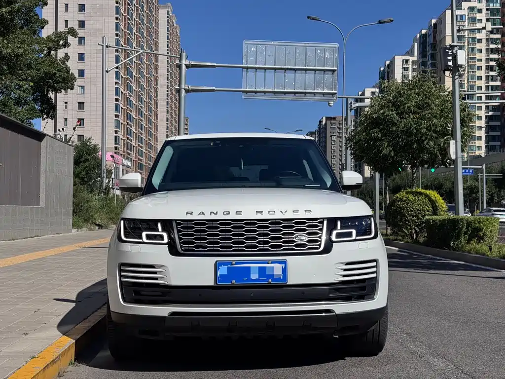 Land Rover Range Rover — миниатюра 2