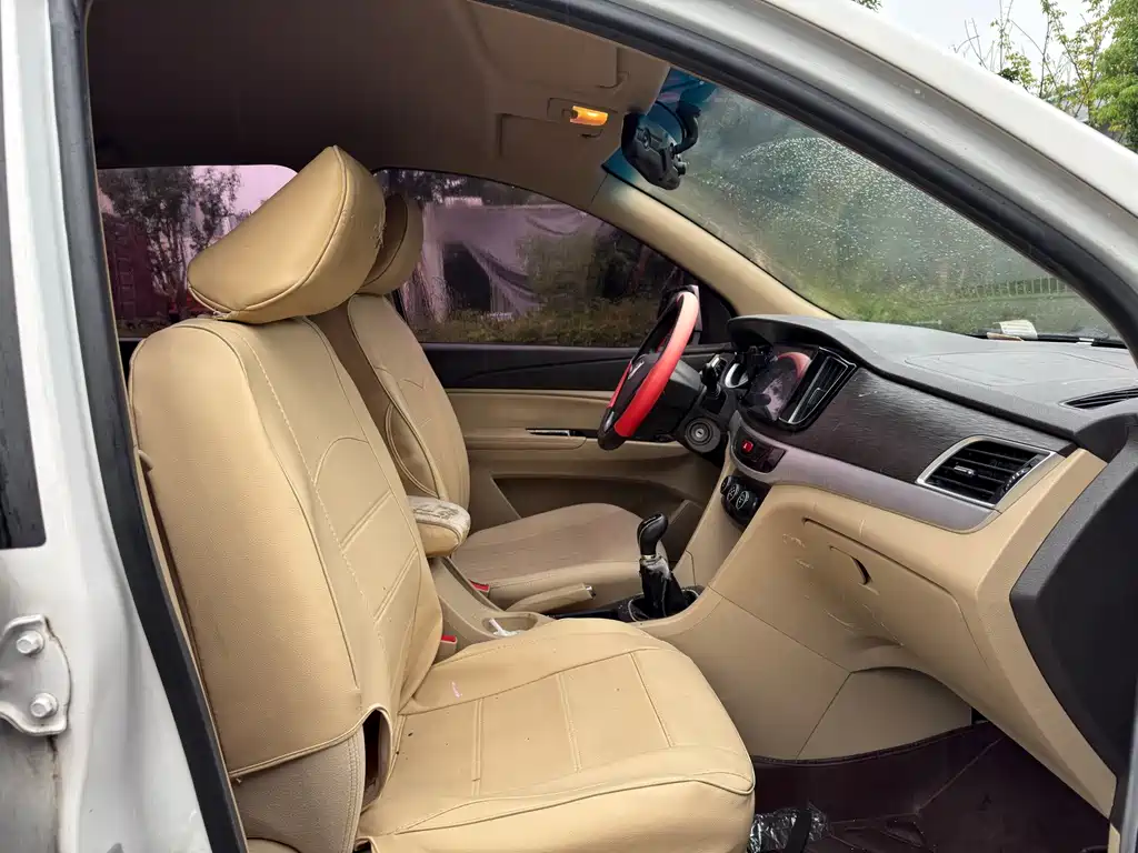 Baojun 730 — миниатюра 9