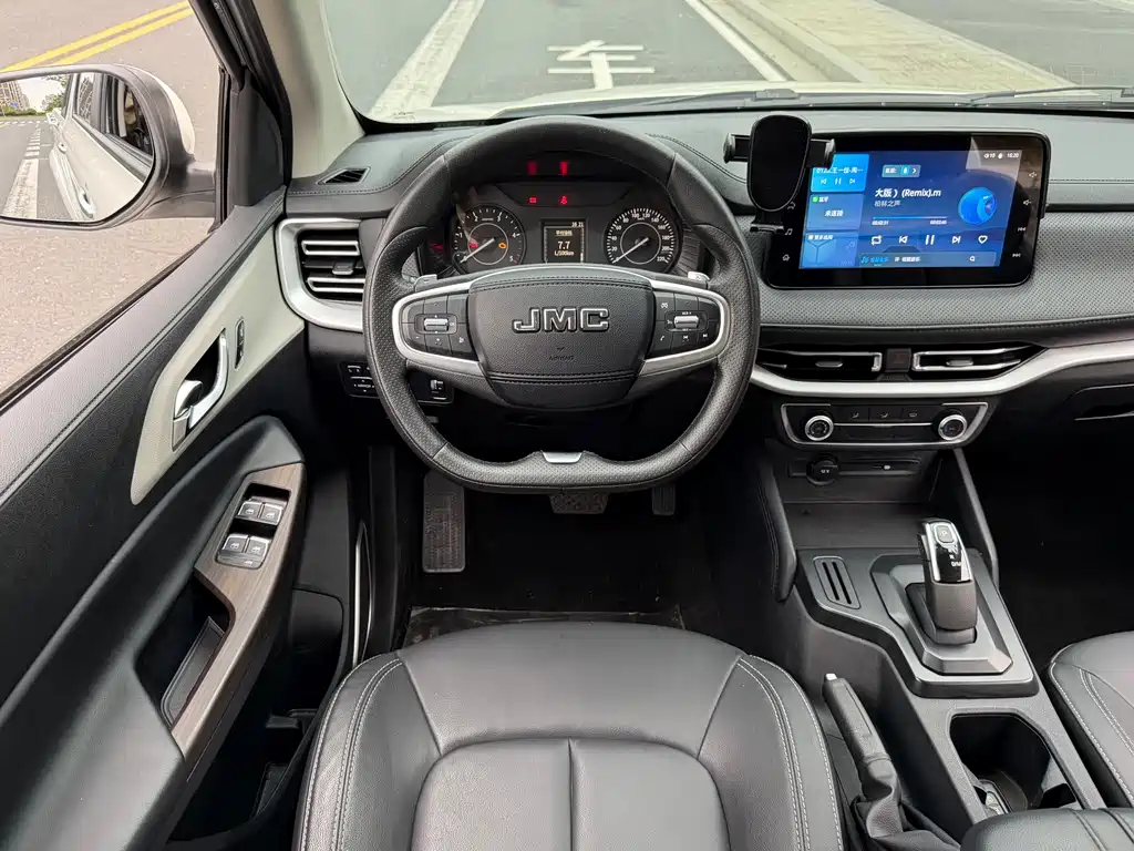 JMC Yuhu 7 — миниатюра 14