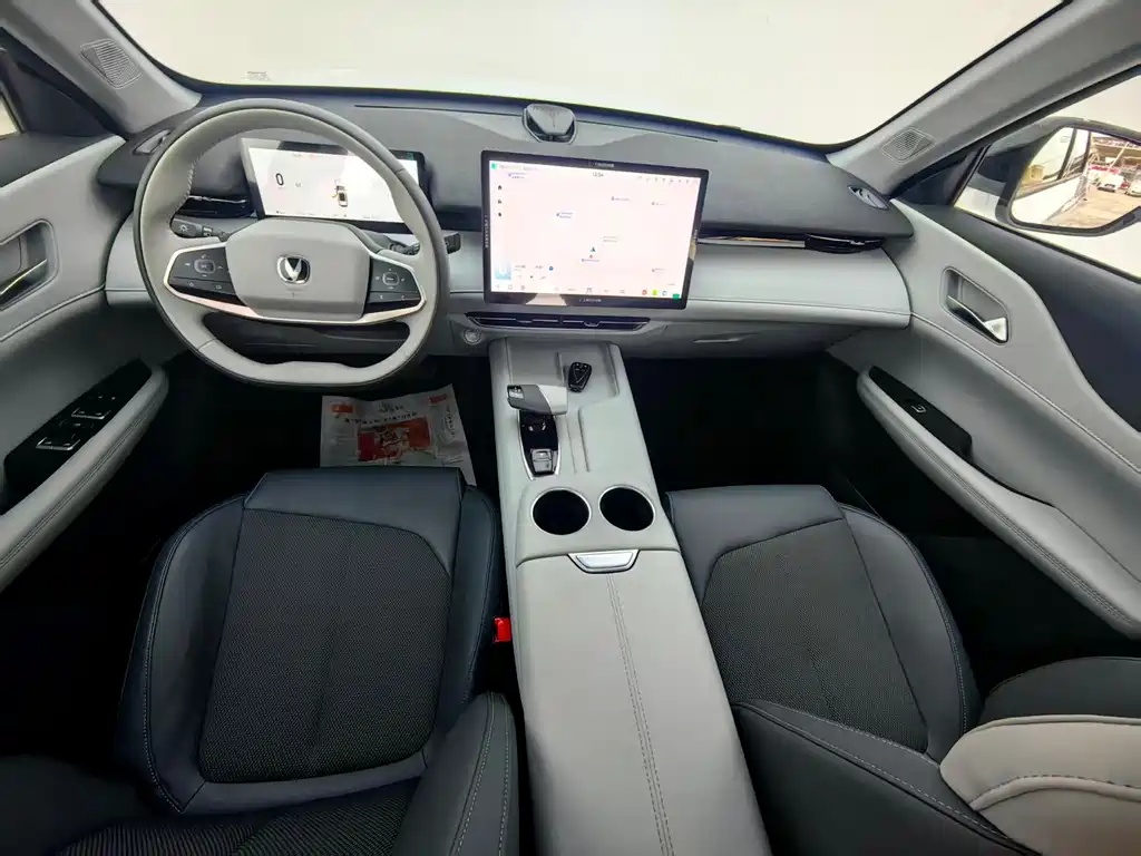 Changan UNI-Z — миниатюра 10