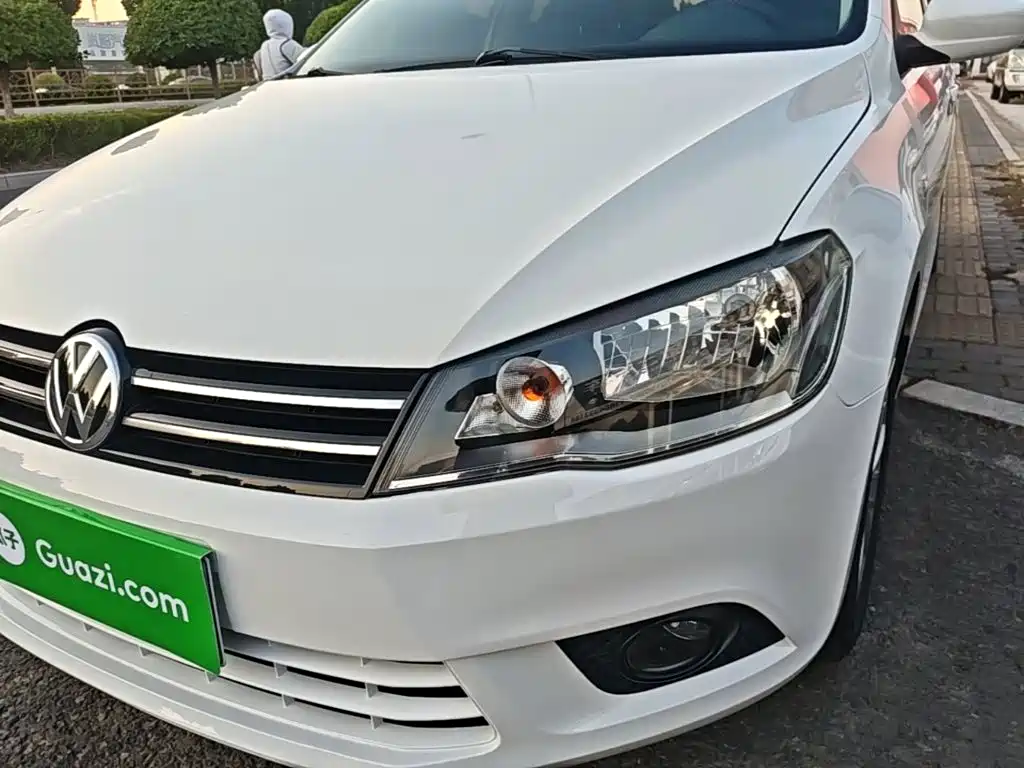 Volkswagen Jetta — миниатюра 24