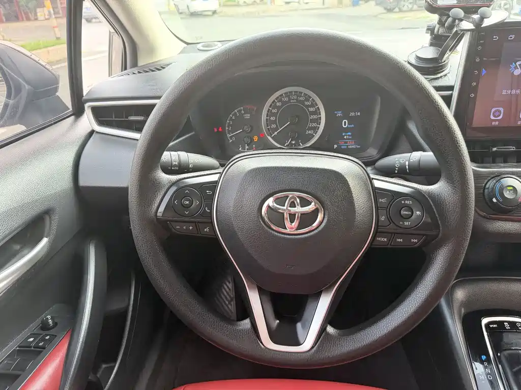 Toyota Corolla — миниатюра 9