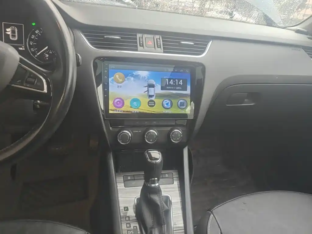 Skoda Octavia — миниатюра 13