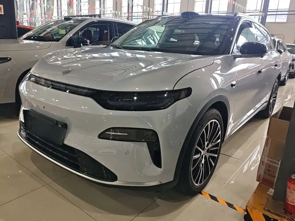 Leapmotor Leapmotor C11 — миниатюра 2