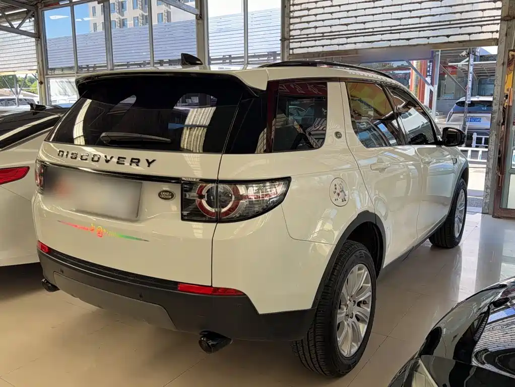 Land Rover Discovery Sport — миниатюра 5