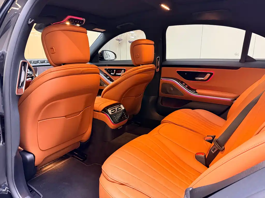 Mercedes-Benz S-Class — миниатюра 11