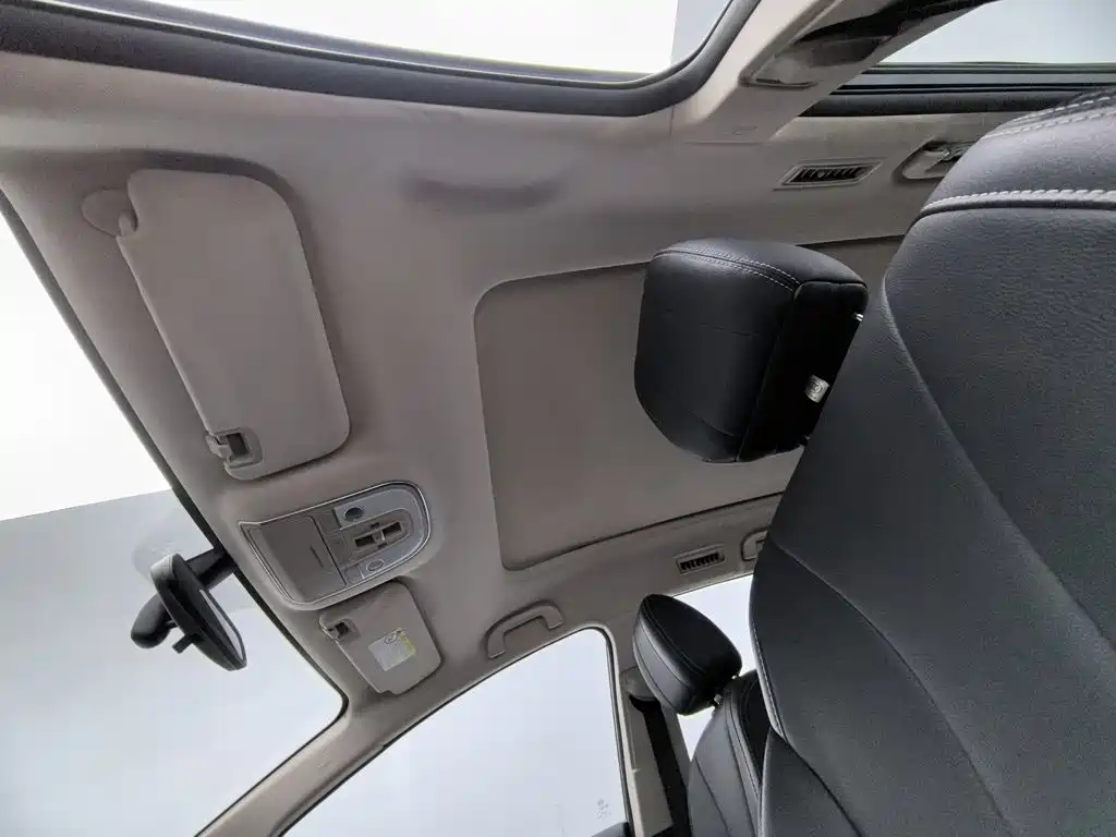 BYD MAX — миниатюра 14