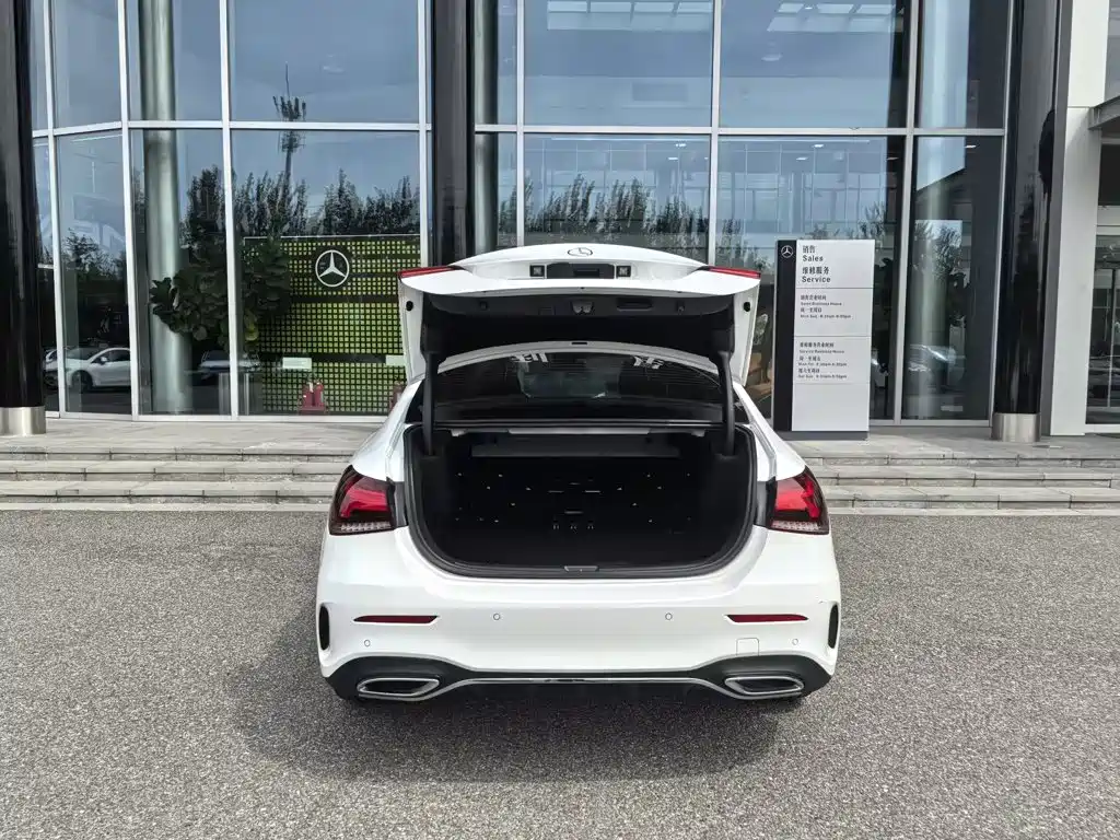 Mercedes-Benz A-Class — миниатюра 5