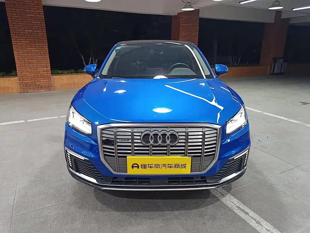 Audi Q2L e-tron — миниатюра 7