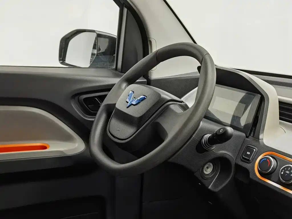 Wuling MINIEV — миниатюра 22