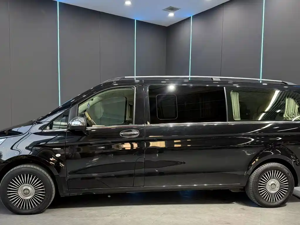 Mercedes-Benz Vito — миниатюра 4