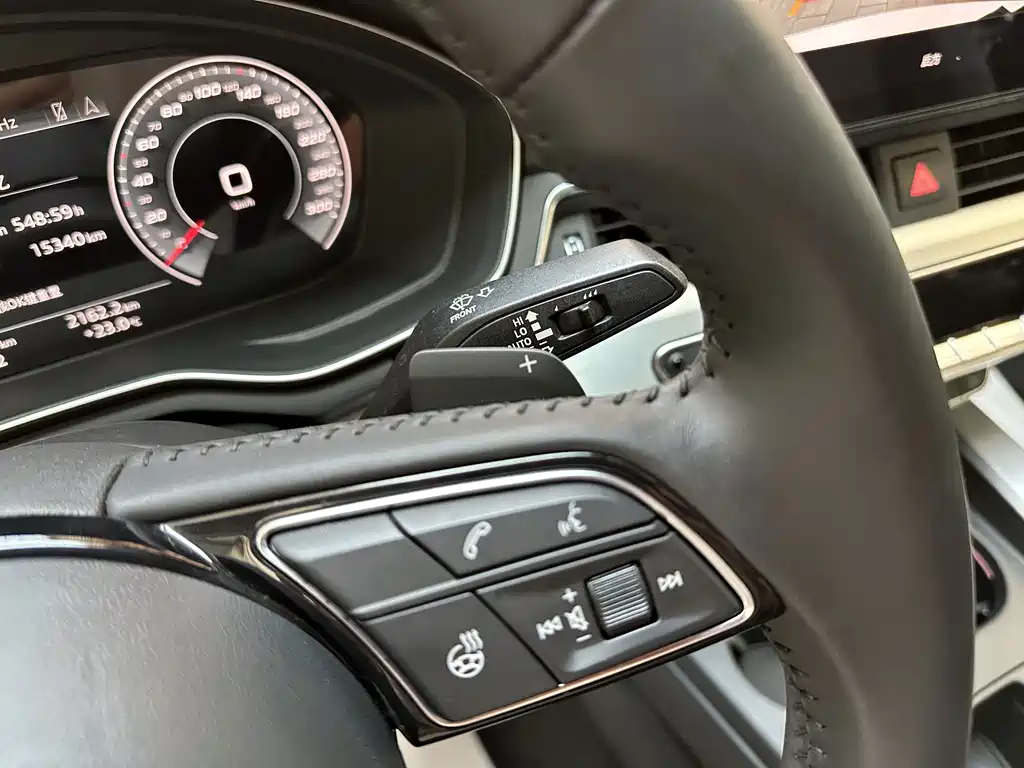 Audi A4L — миниатюра 12