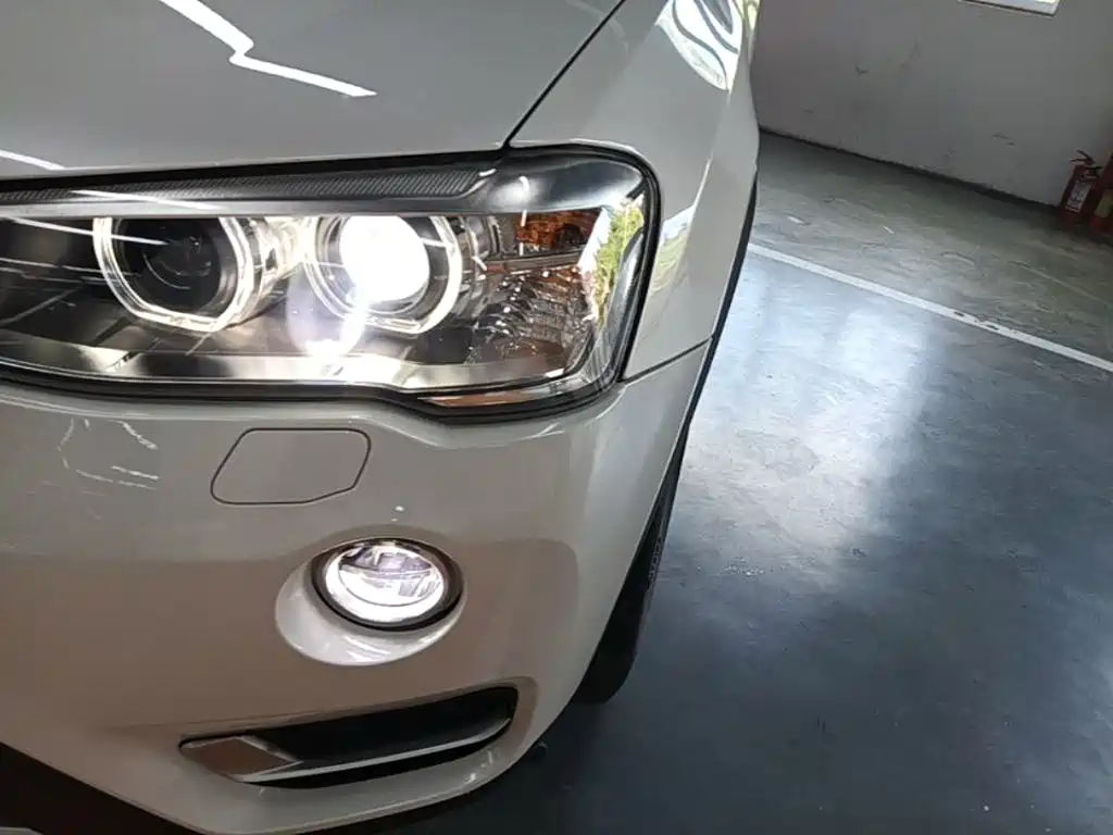 BMW X3 (Import) — миниатюра 24