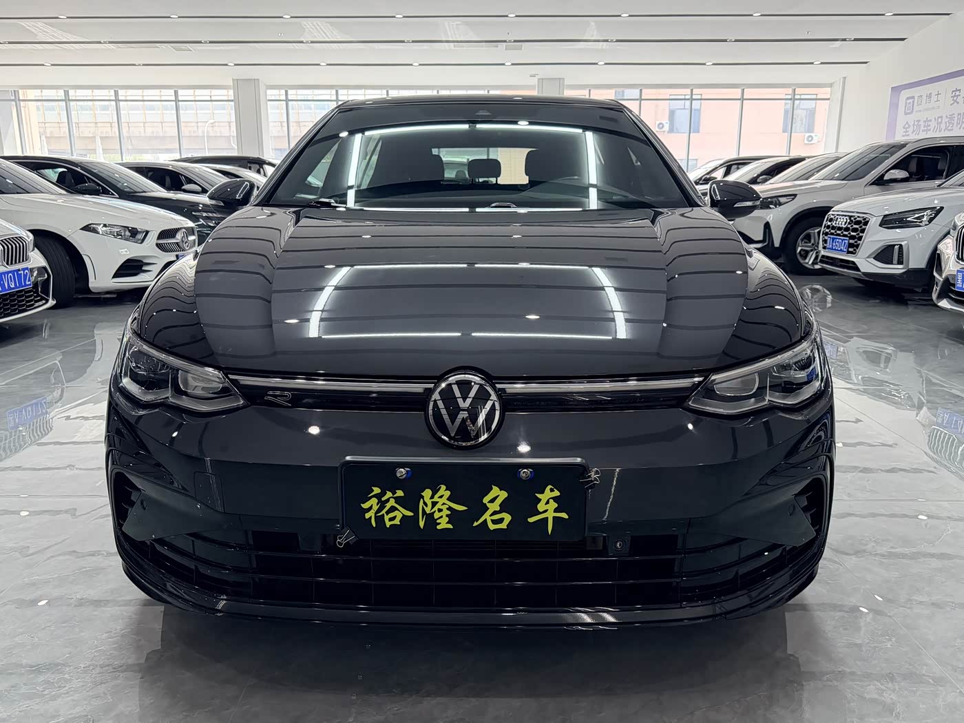 Volkswagen Golf 1.4 л 2022 г. Чёрный, пробег 46000 км