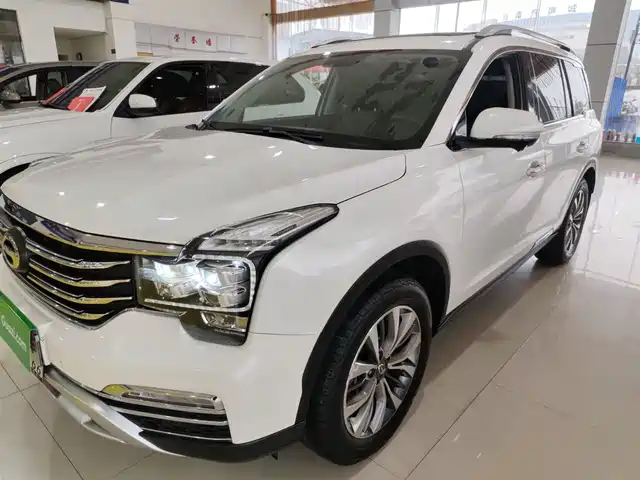 2017 GAC Trumpchi GS8