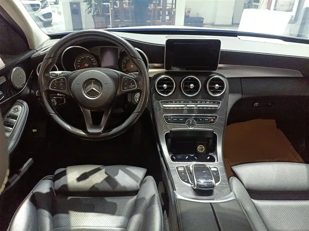 Mercedes-Benz C-Class C 2017 C 200 L Sport