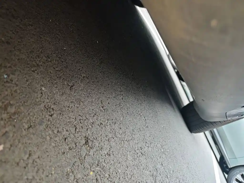 Tesla Model Y — миниатюра 22