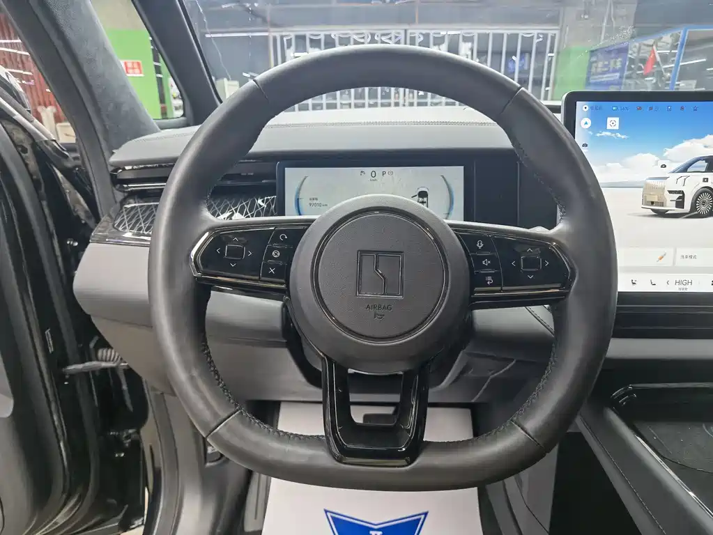 ZEEKR EXTREME KRYPTON 009