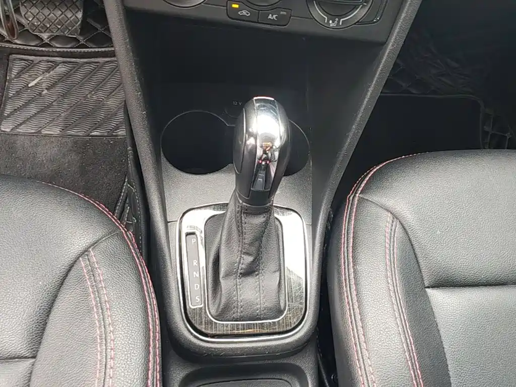 Volkswagen Polo — миниатюра 14