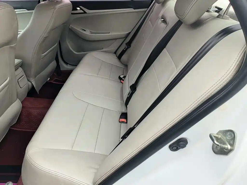 Geely Vision — миниатюра 17