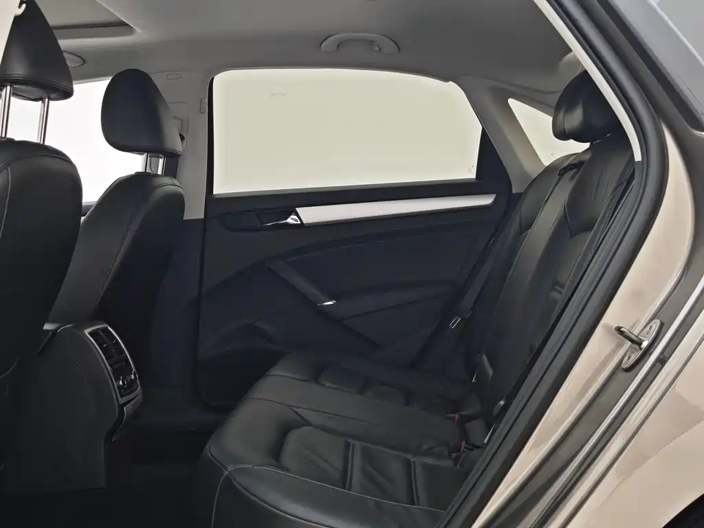 Volkswagen Passat 2014 1.8TSI DSG