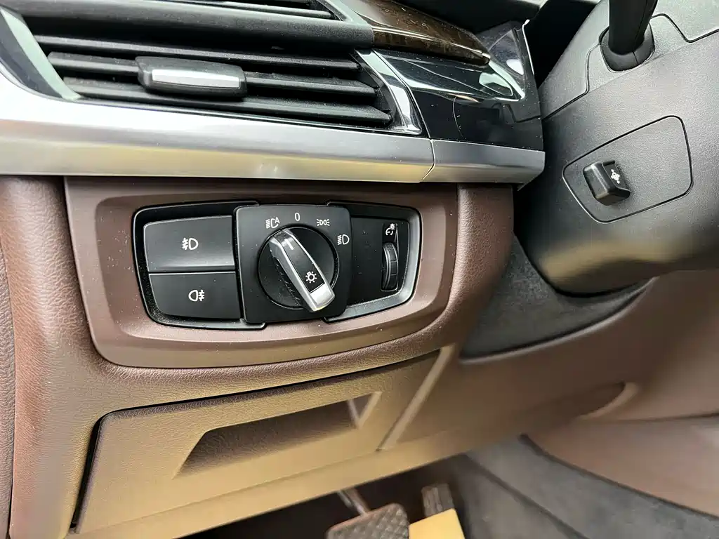BMW X5 2017 xDrive28i