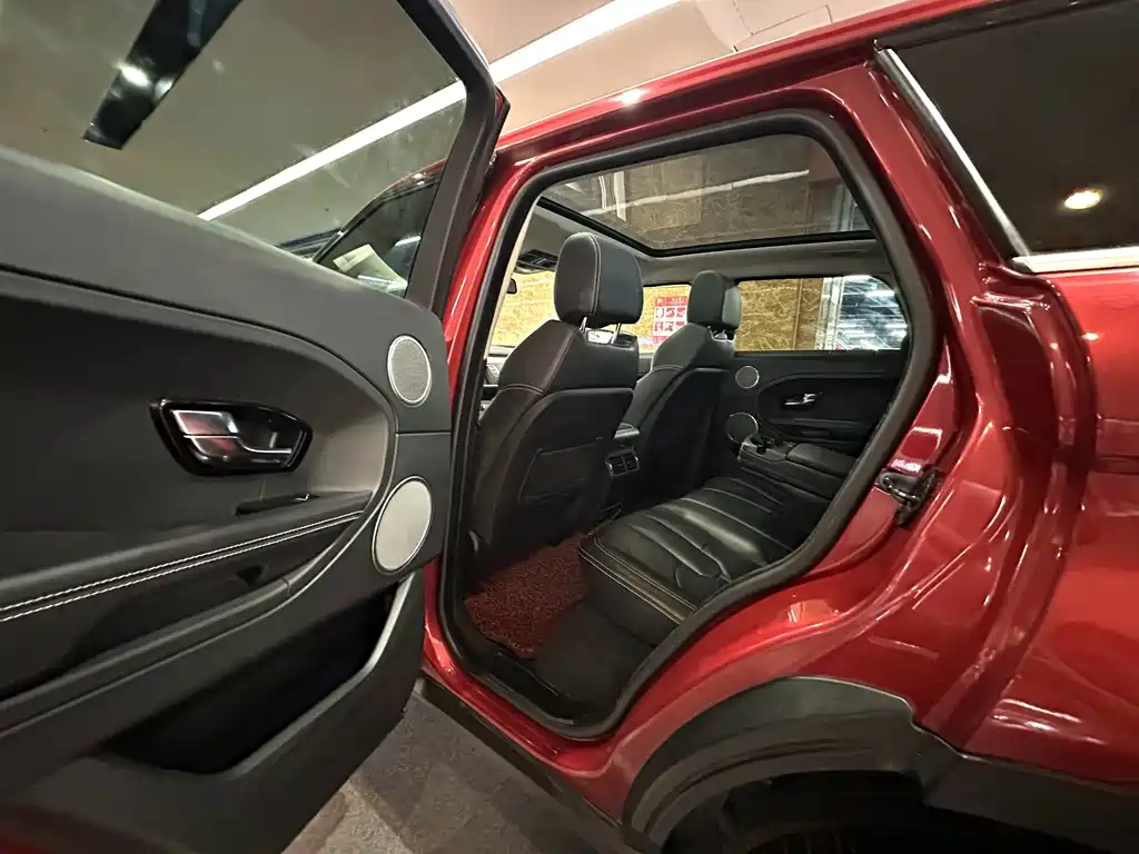 Land Rover Evoque (Import) — миниатюра 19